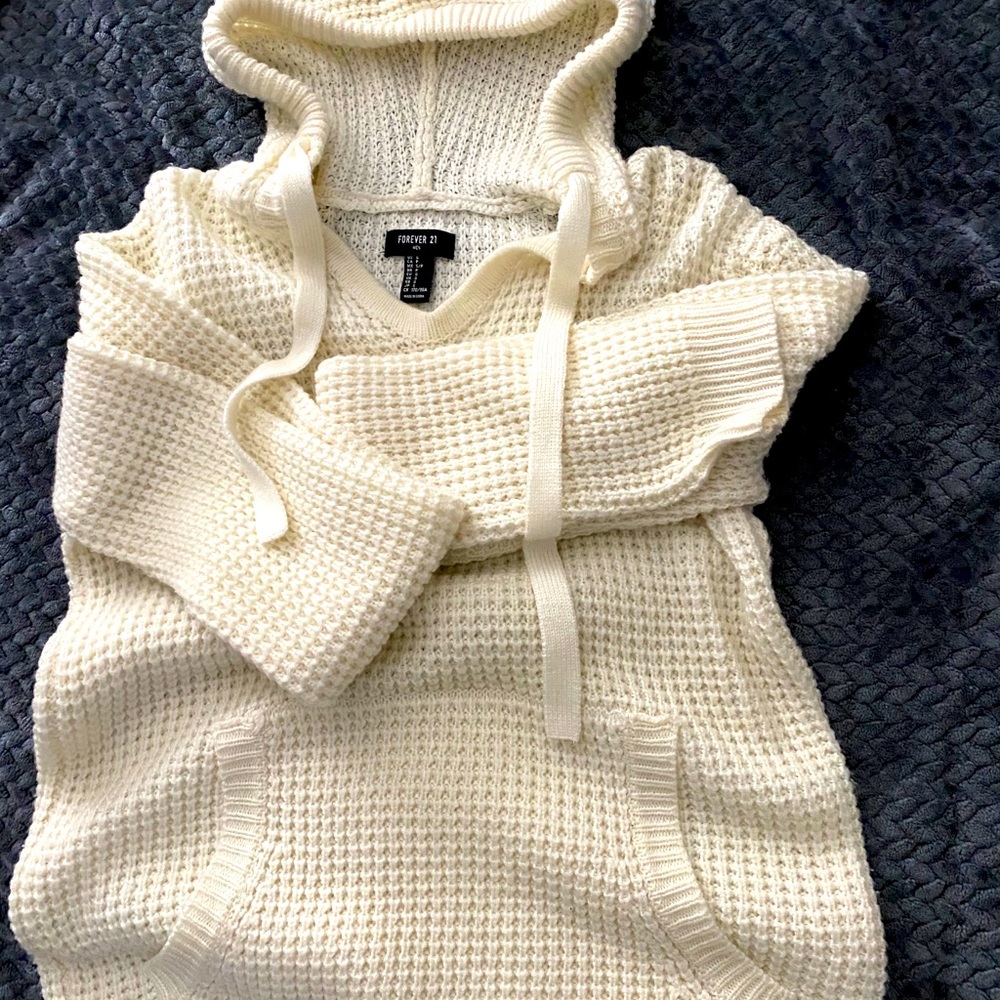 Hooded off white Forever21 sweater